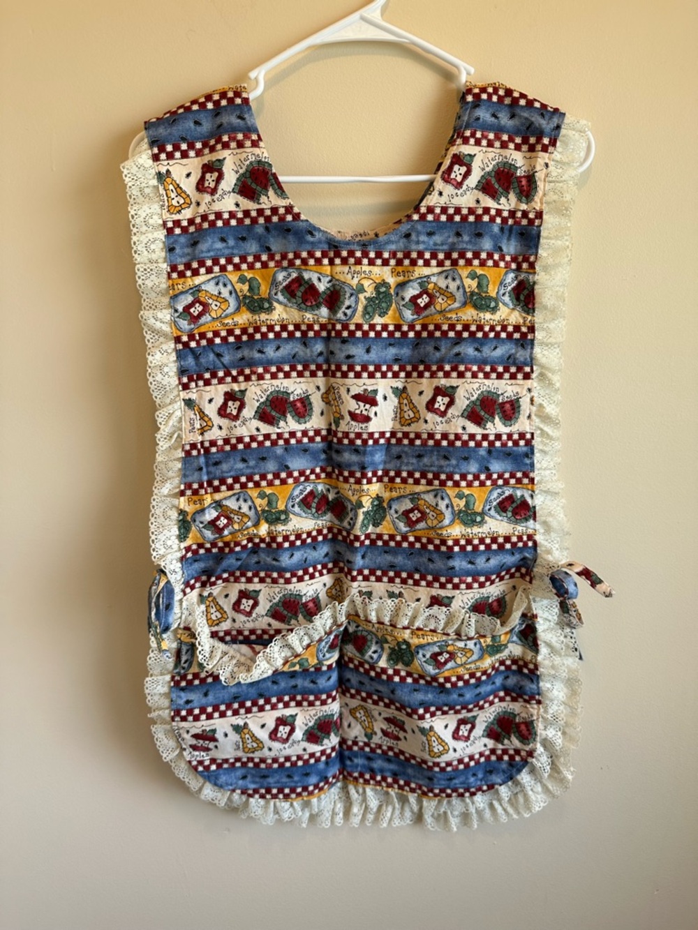 Vtg Handmade Farmhouse Fruits Of The Garden Smock Front Pockets Whimsical Apron